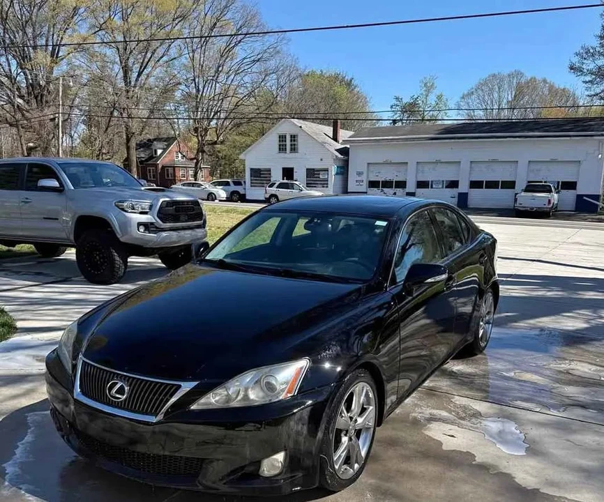 2009 Lexus IS 2nd Gen - Image 14 of 15