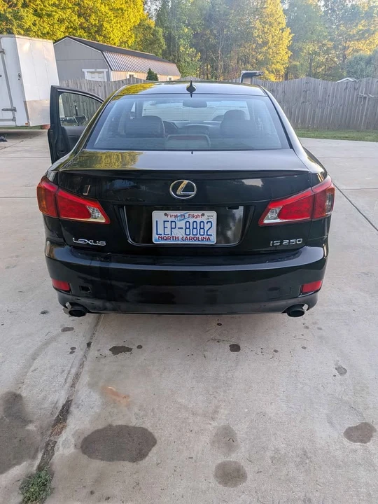 2009 Lexus IS 2nd Gen - Image 4 of 15