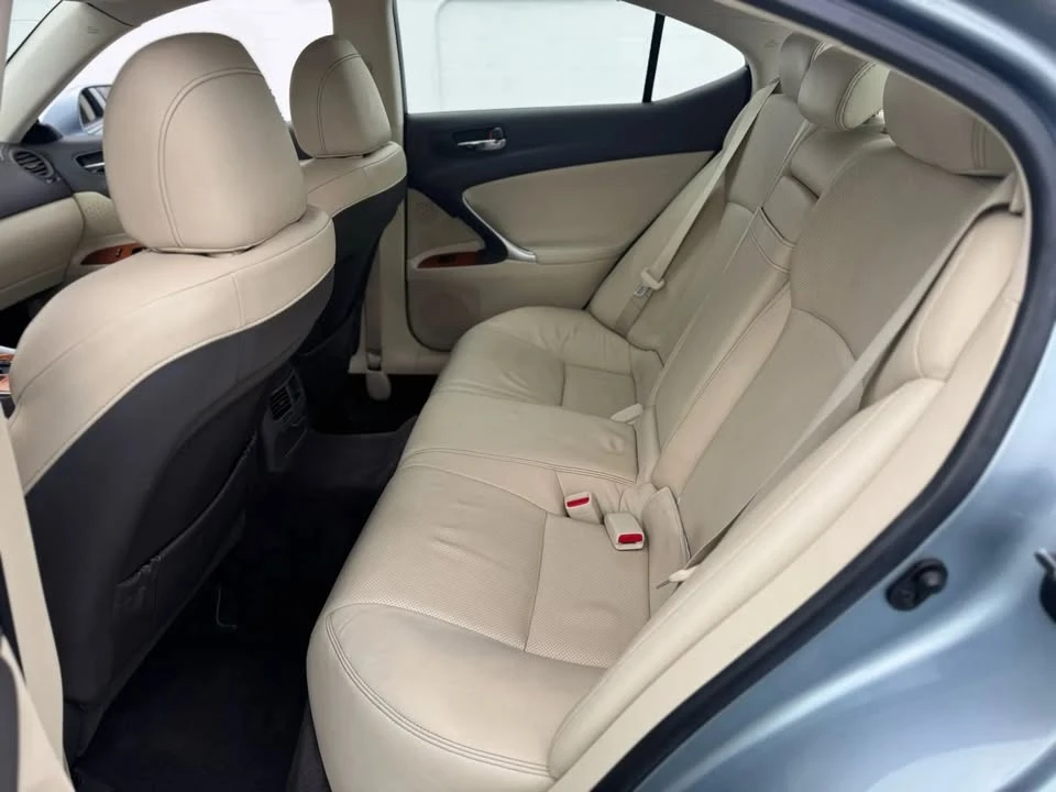 2009 Lexus IS 2nd Gen - Image 12 of 20