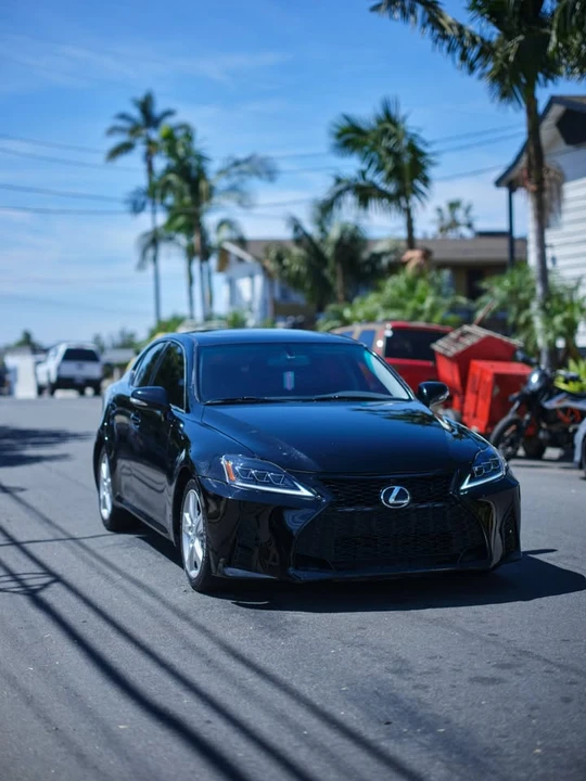 2009 Lexus IS 2nd Gen - Image 2 of 13