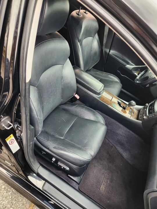 2009 Lexus IS 2nd Gen - Image 8 of 17