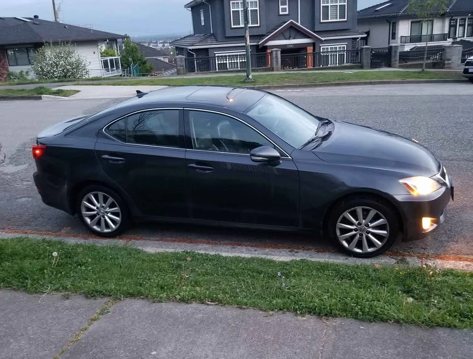 2009 Lexus IS 2nd Gen - Image 2 of 13