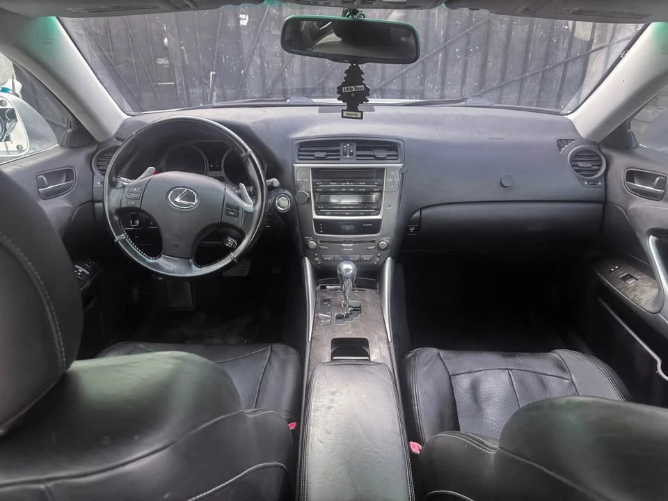 2009 Lexus IS 2nd Gen - Image 5 of 11