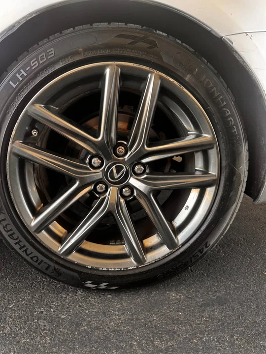 2009 Lexus IS 2nd Gen - Image 6 of 8