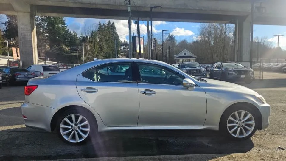 2009 Lexus IS 2nd Gen - Image 2 of 13