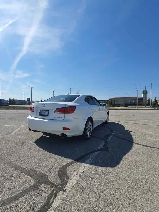 2009 Lexus IS 2nd Gen - Image 11 of 12