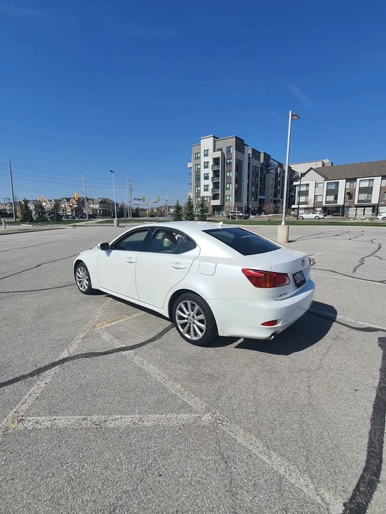 2009 Lexus IS 2nd Gen - Image 2 of 12