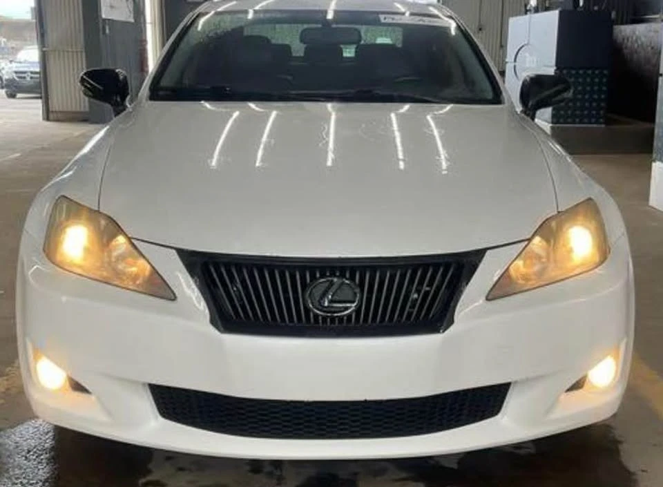 2009 Lexus IS 2nd Gen - Image 2 of 10