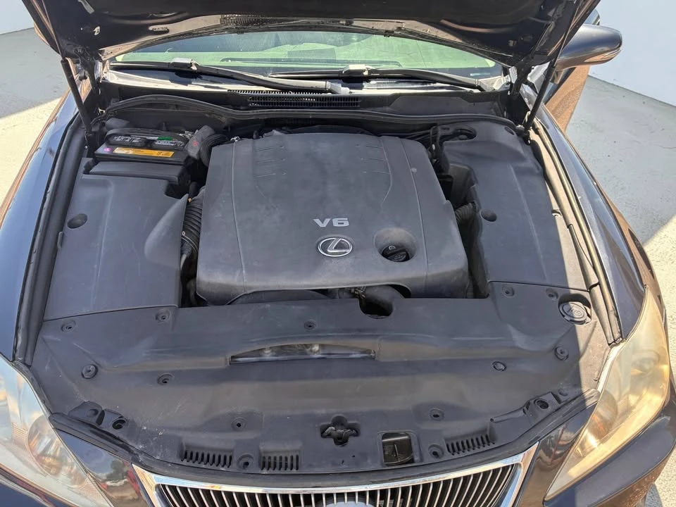2009 Lexus IS 2nd Gen - Image 7 of 8