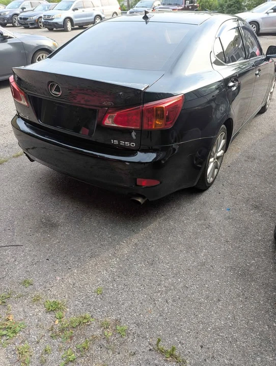 2009 Lexus IS 2nd Gen - Image 4 of 11