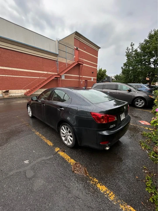 2009 Lexus IS 2nd Gen - Image 3 of 6
