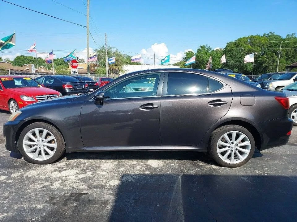 2009 Lexus IS 2nd Gen - Image 5 of 18