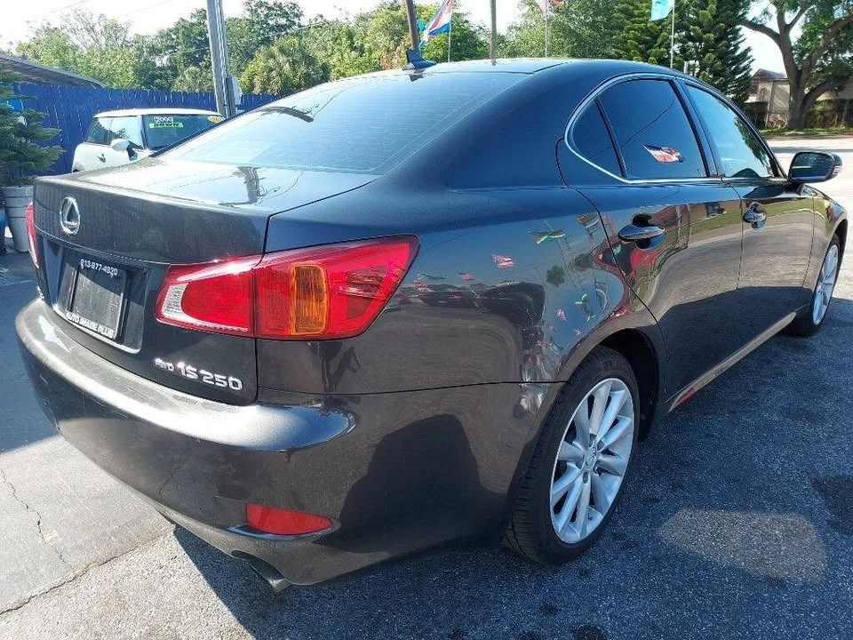 2009 Lexus IS 2nd Gen - Image 3 of 18