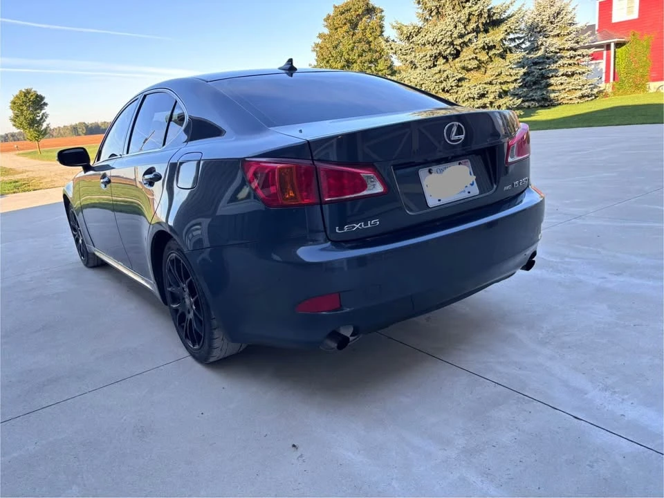 2009 Lexus IS 2nd Gen - Image 3 of 10