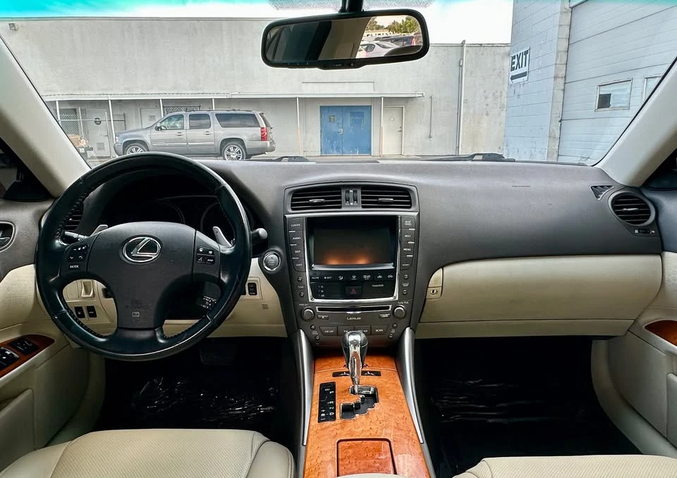 2009 Lexus IS 2nd Gen - Image 8 of 17