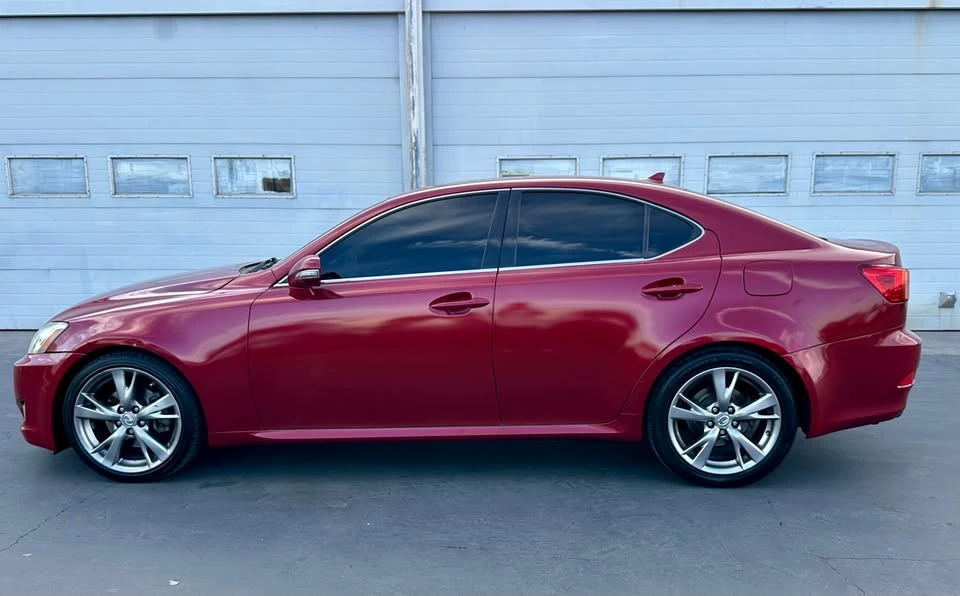 2009 Lexus IS 2nd Gen - Image 5 of 17
