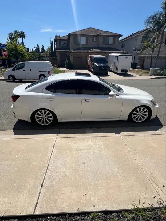 2009 Lexus IS 2nd Gen - Image 4 of 10