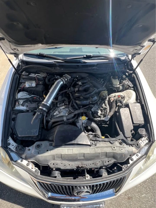 2009 Lexus IS 2nd Gen - Image 6 of 10