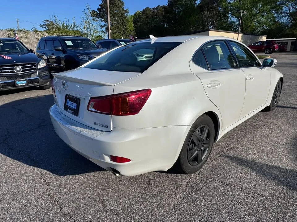 2009 Lexus IS 2nd Gen - Image 5 of 20