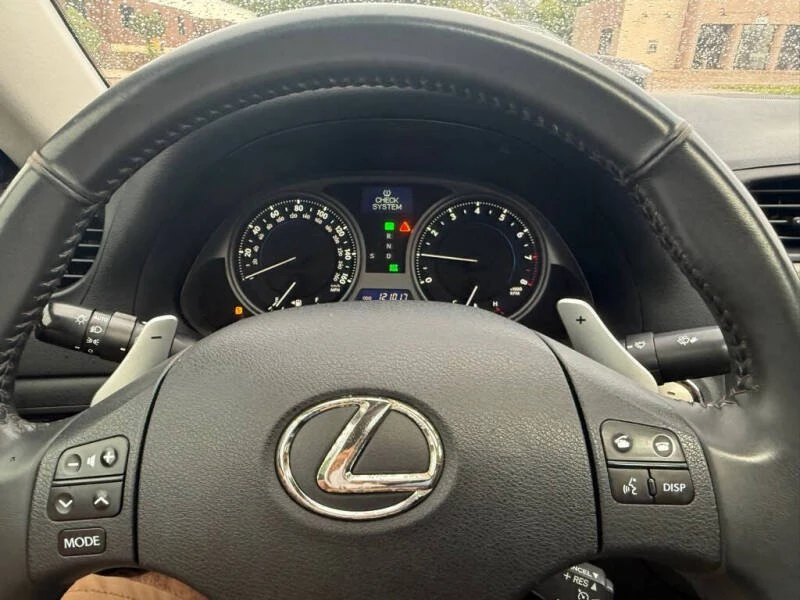 2009 Lexus IS 2nd Gen - Image 4 of 16