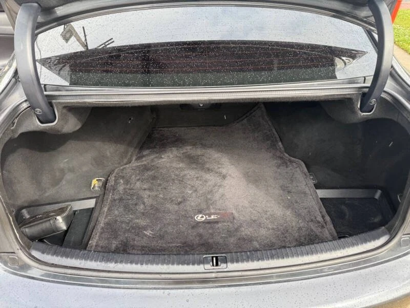 2009 Lexus IS 2nd Gen - Image 15 of 16