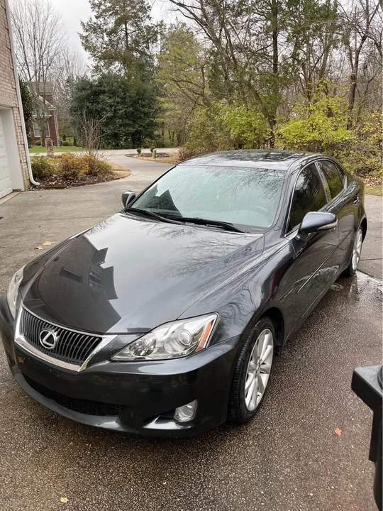 2009 Lexus IS 2nd Gen - Image 2 of 10
