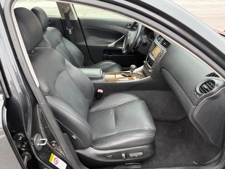 2009 Lexus IS 2nd Gen - Image 13 of 16