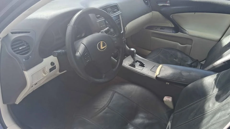 2009 Lexus IS 2nd Gen - Image 10 of 13