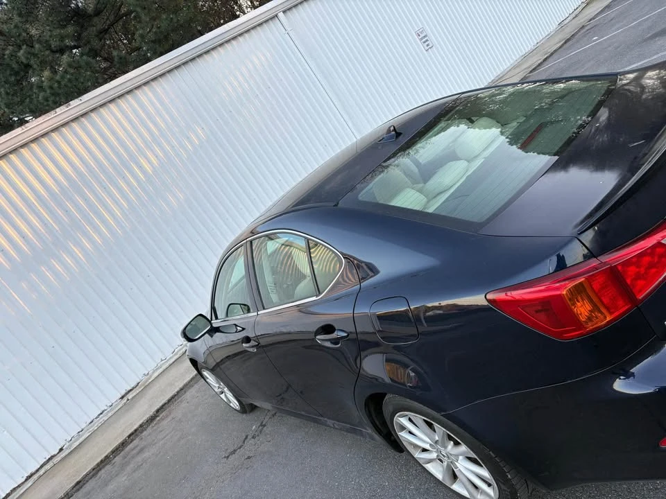 2009 Lexus IS 2nd Gen - Image 14 of 17