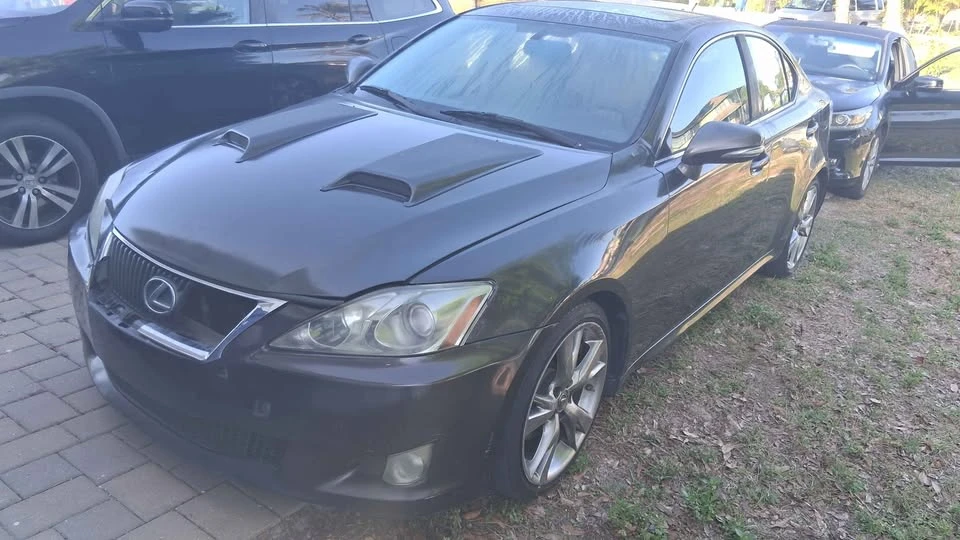 2009 Lexus IS 2nd Gen - Image 4 of 13