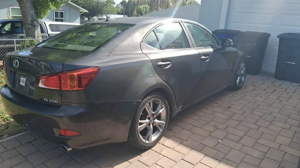 2009 Lexus IS 2nd Gen - Image 6 of 13