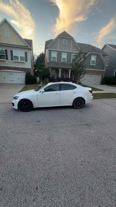 2009 Lexus IS 2nd Gen - Image 5 of 8