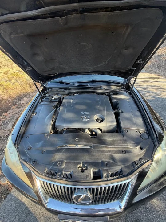 2009 Lexus IS 2nd Gen - Image 5 of 20