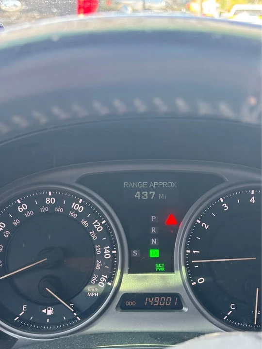 2009 Lexus IS 2nd Gen - Image 4 of 8