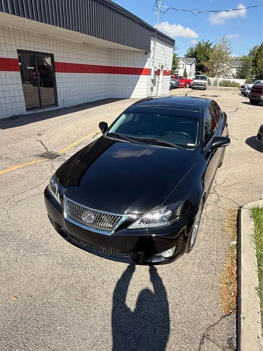 2009 Lexus IS 2nd Gen - Image 3 of 20