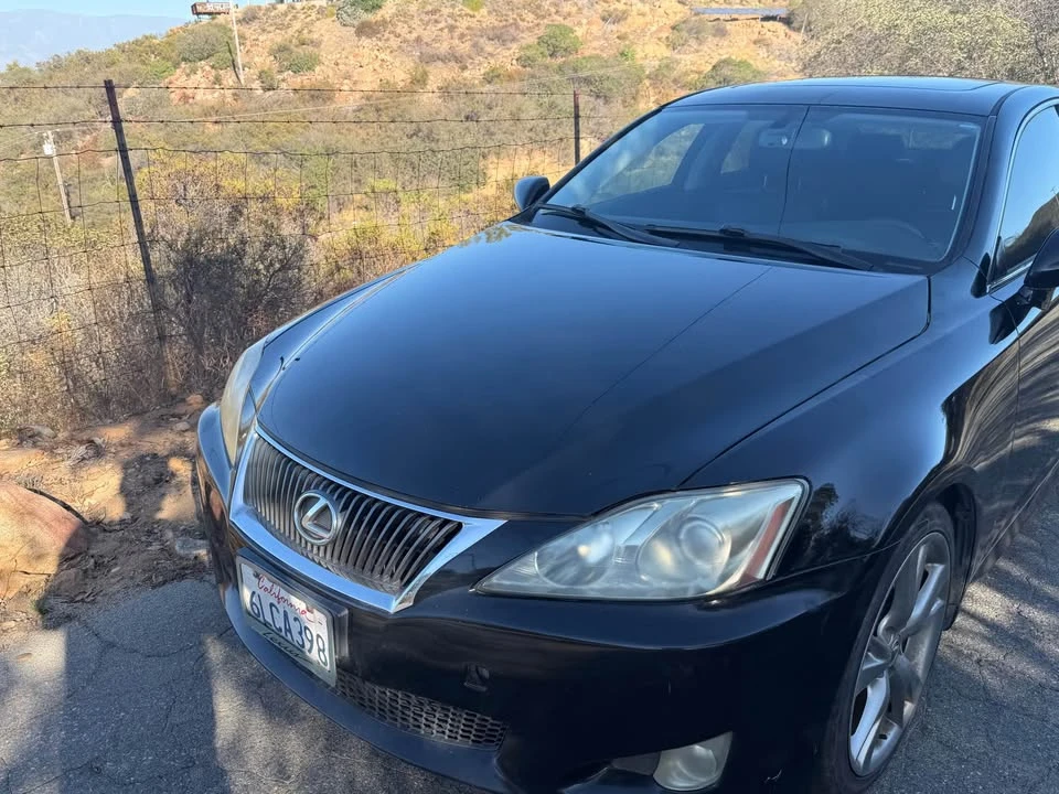 2009 Lexus IS 2nd Gen - Image 16 of 20