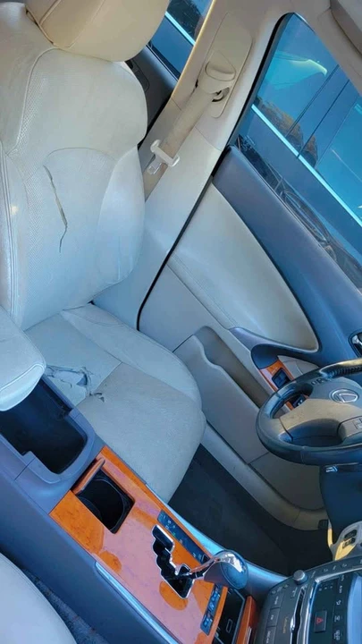 2009 Lexus IS 2nd Gen - Image 6 of 8