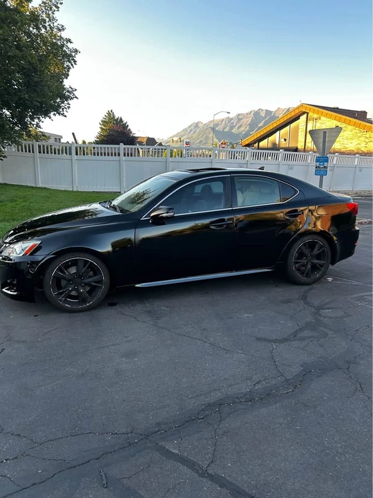 2009 Lexus IS 2nd Gen - Image 2 of 7