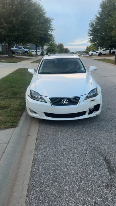 2009 Lexus IS 2nd Gen - Image 3 of 8