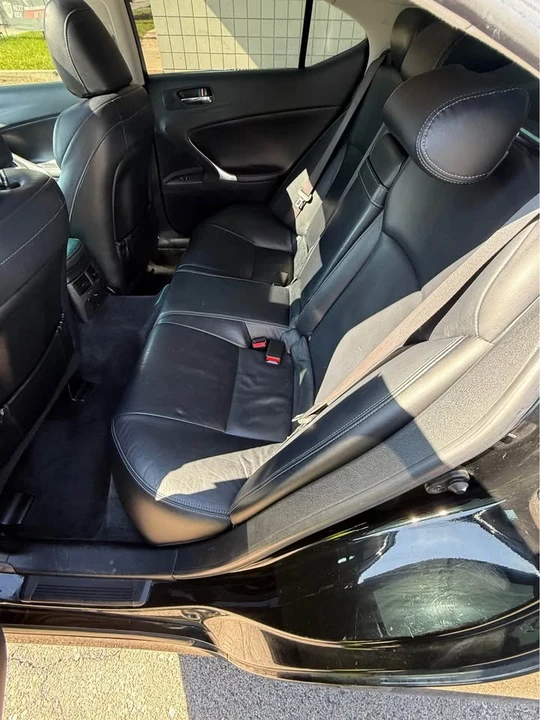 2009 Lexus IS 2nd Gen - Image 10 of 20