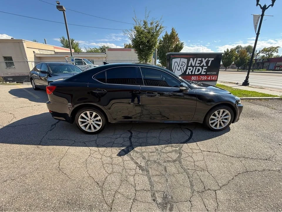 2009 Lexus IS 2nd Gen - Image 4 of 20