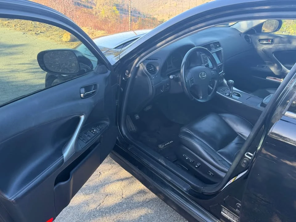 2009 Lexus IS 2nd Gen - Image 10 of 20