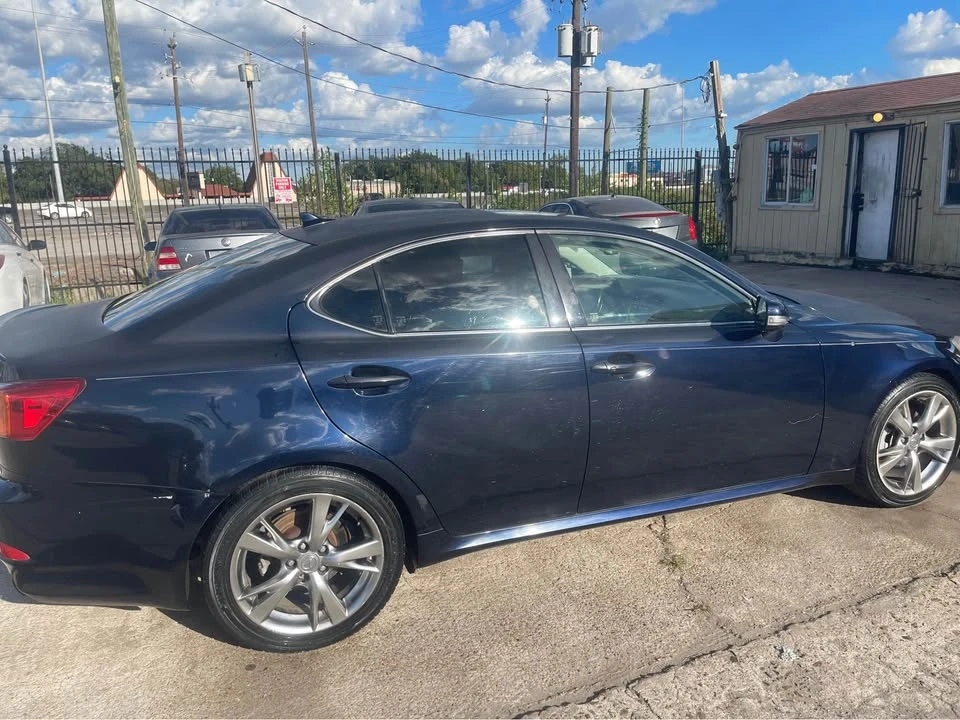 2009 Lexus IS 2nd Gen - Image 8 of 15