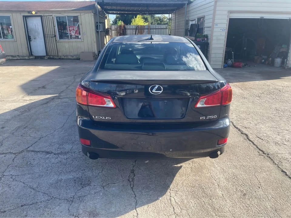 2009 Lexus IS 2nd Gen - Image 6 of 15