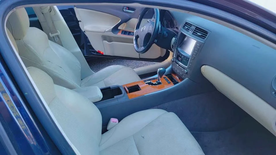 2009 Lexus IS 2nd Gen - Image 7 of 8