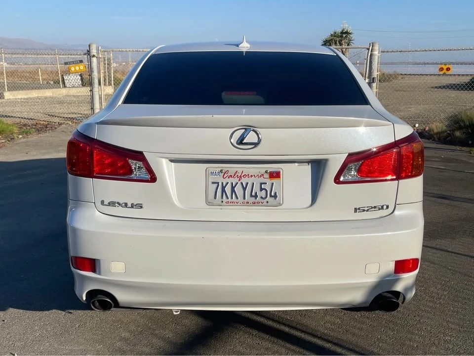 2009 Lexus IS 2nd Gen - Image 5 of 18