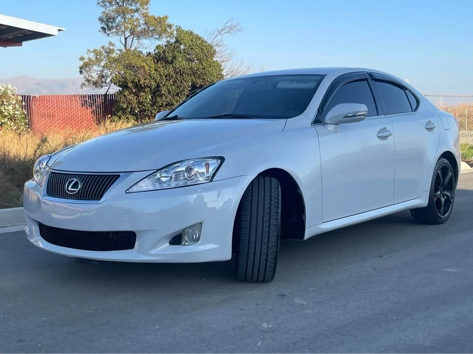 2009 Lexus IS 2nd Gen - Image 3 of 18
