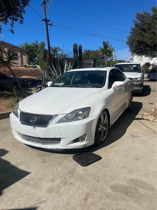 2009 Lexus IS 2nd Gen - Image 2 of 9