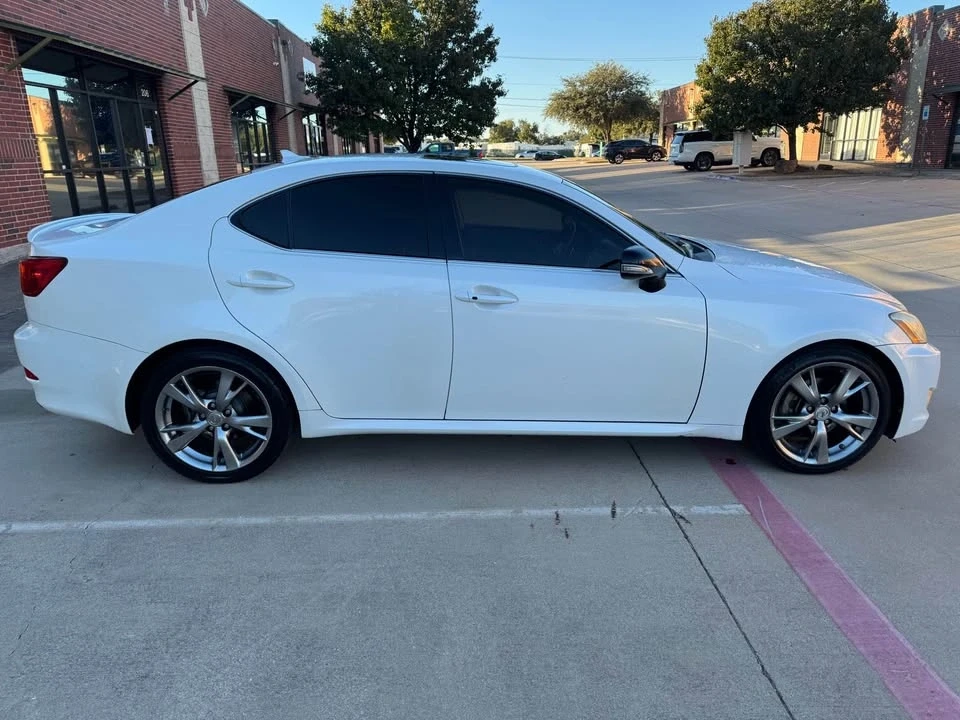 2009 Lexus IS 2nd Gen - Image 3 of 11