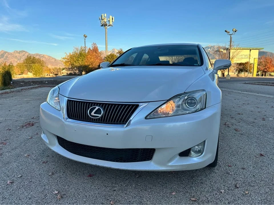 2009 Lexus IS 2nd Gen - Image 3 of 8
